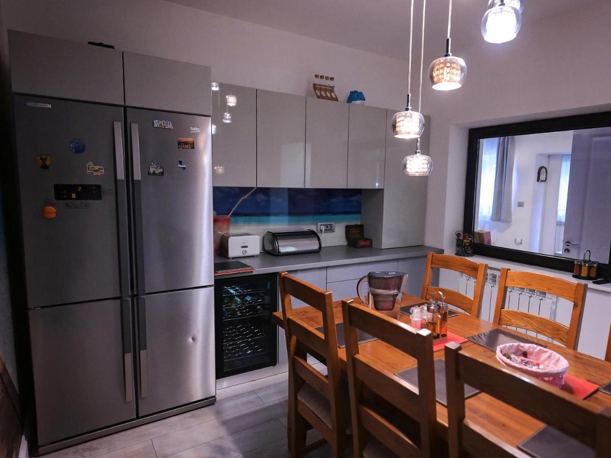 Ase Premium House Villa Suceava Eksteriør bilde