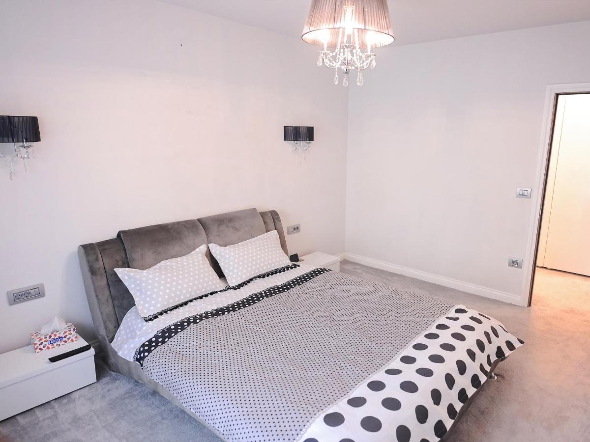 Ase Premium House Villa Suceava Eksteriør bilde