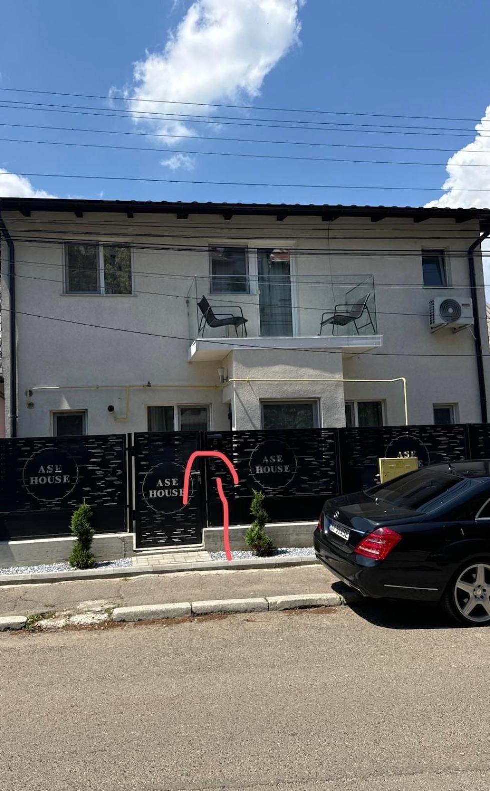 Ase Premium House Villa Suceava Eksteriør bilde